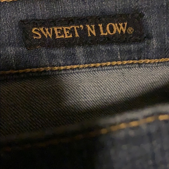 Lucky Brand Sweet’N Low women’s jeans 10/30 reg - Picture 4 of 7